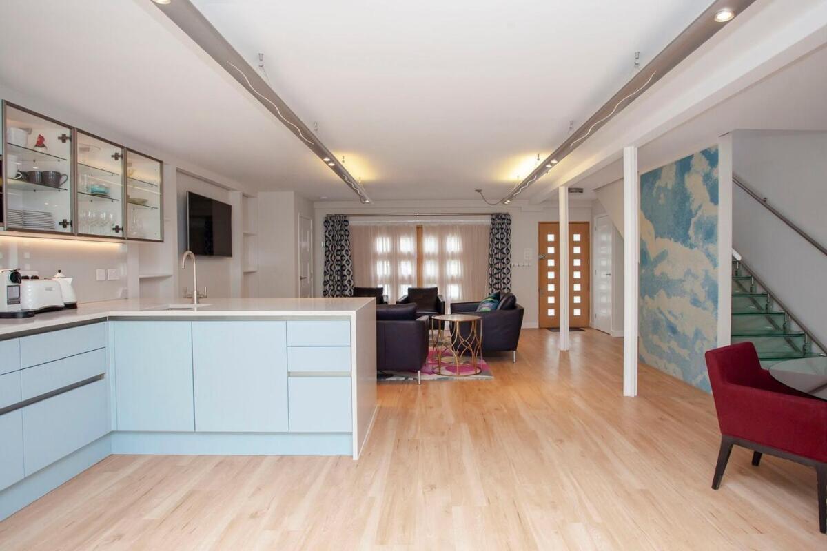 ※ Spacious Georgian Coach House & With Parking Bath Esterno foto