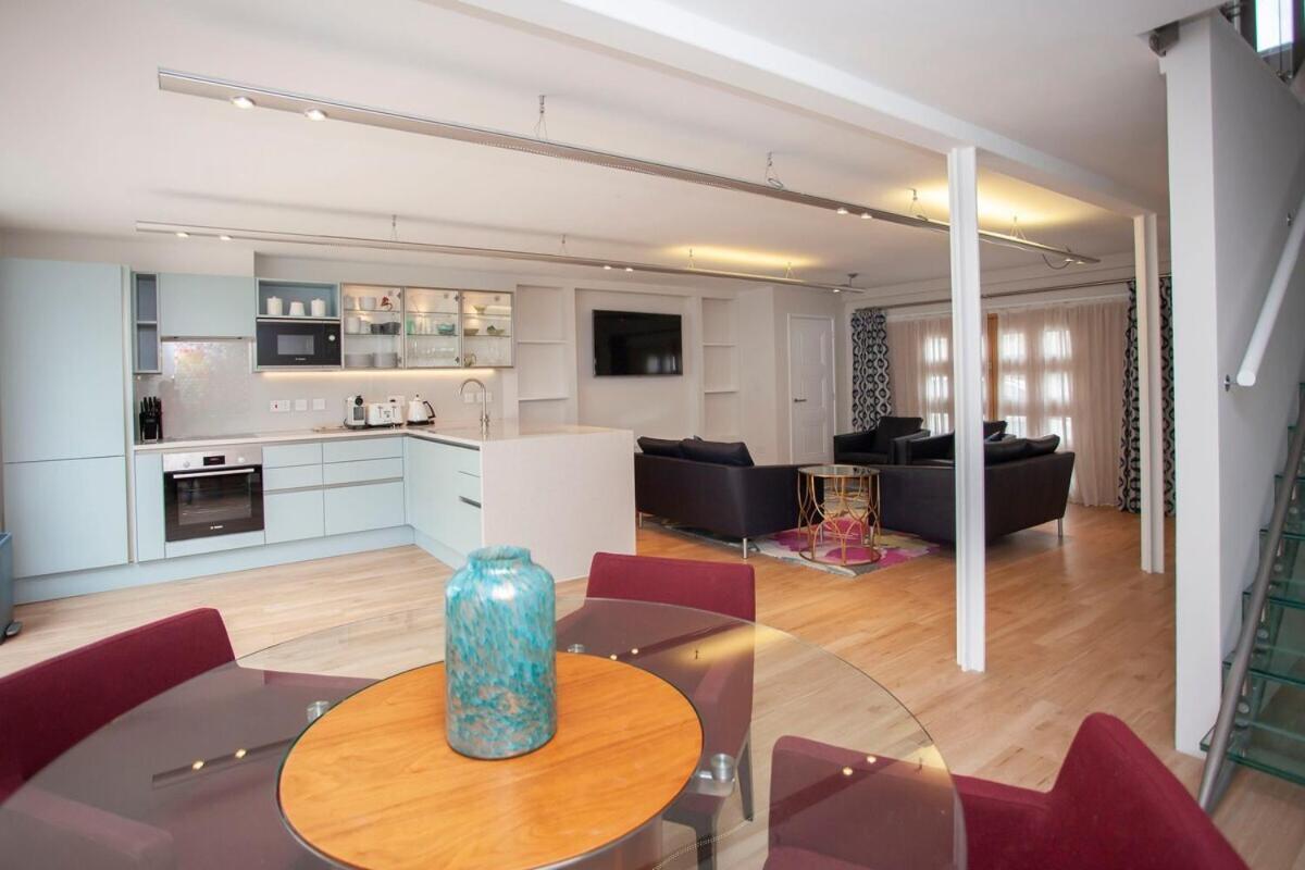 ※ Spacious Georgian Coach House & With Parking Bath Esterno foto